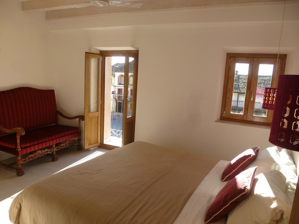Apartamentos Rurales Entre Fuentes Cuacos De Yuste Buitenkant foto